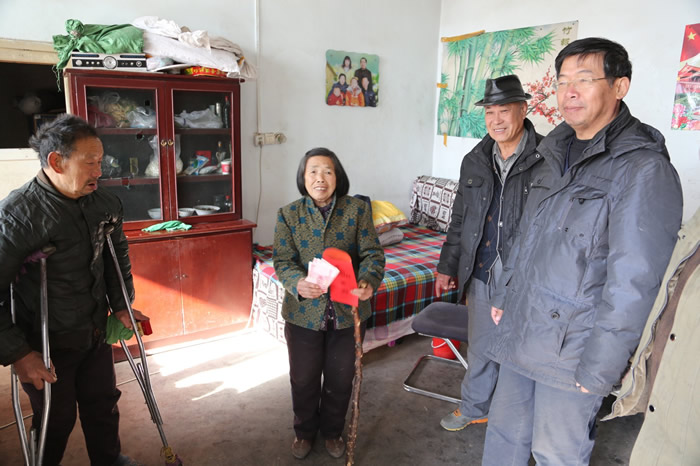 特困戶于好榮家庭.JPG